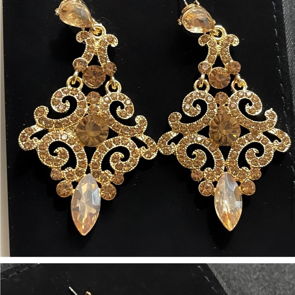 ✨ Stunning Amber Rhinestones Chandelier Drop Earrings